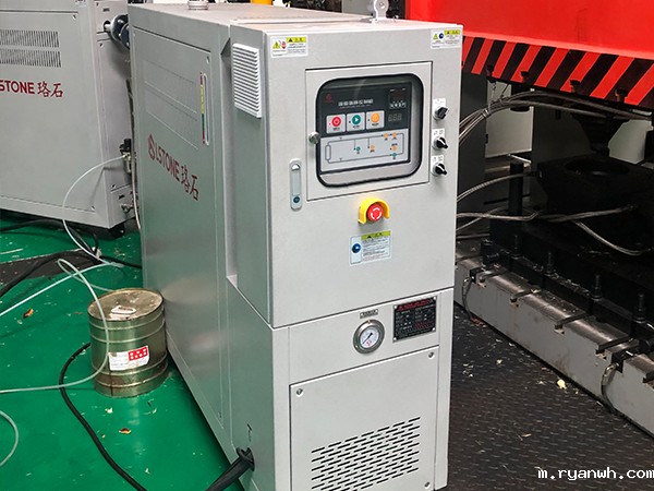 工业用电加热油炉2