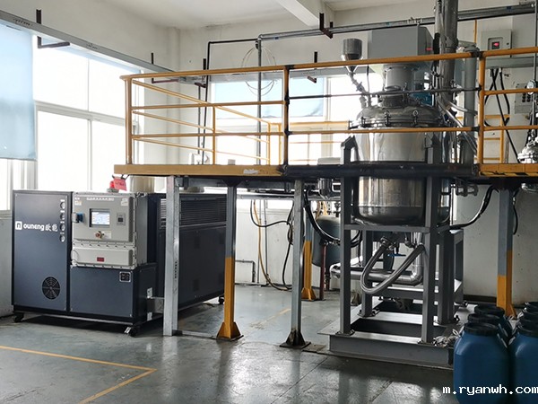 化工反应釜控温，防爆冷热一体机 (1)