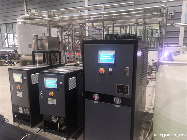 医药用高低温一体机