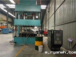 模具温度控制机原理谁知道？详情解析看「必威app精装版苹果版下载安装教程机械」