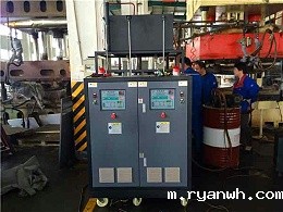 内饰件模具温度控制3种方法，「必威app精装版苹果版下载安装教程机械」