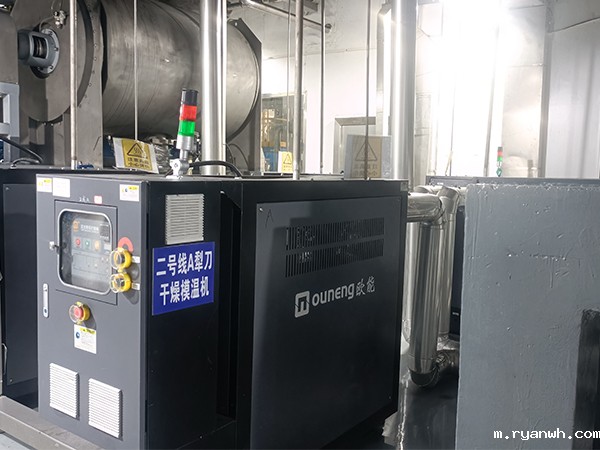 犁刀干燥机控温模温机