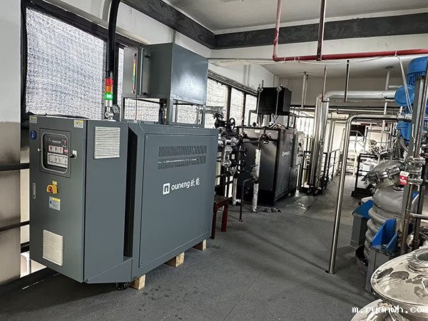 3D打印用尼龙粉末反应釜干燥模温机