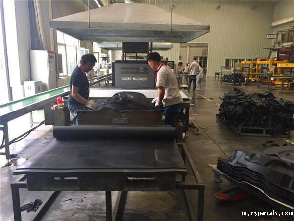 内饰件压板加热油温机 (7)