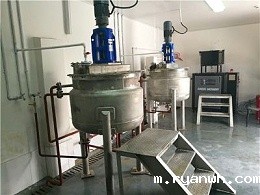 连续搅拌电加热反应釜的温度，「必威app精装版苹果版下载安装教程机械」实现智能控制