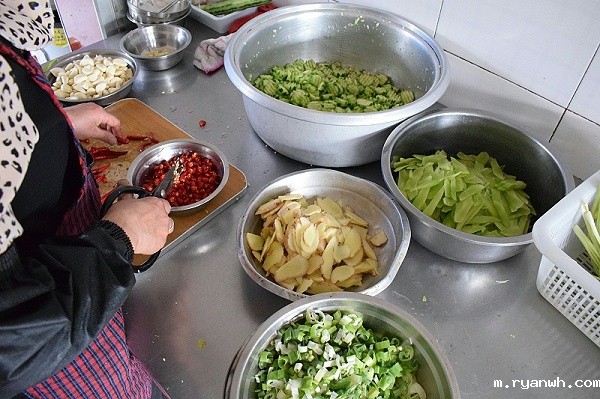 必威app精装版苹果版下载安装教程机械