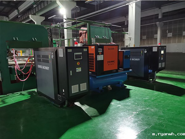 复合材料热压油温机2