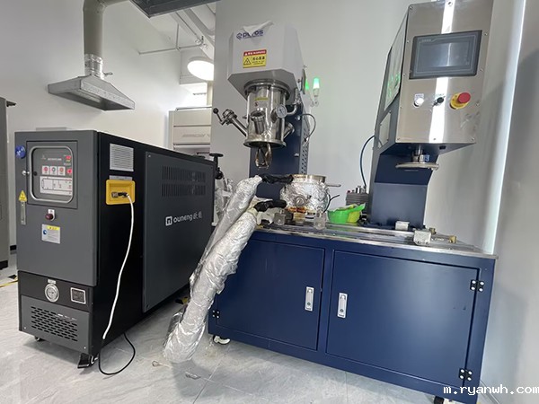 热熔胶原料混合搅拌罐模温机