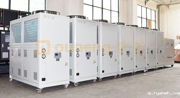 工业冷水机发货