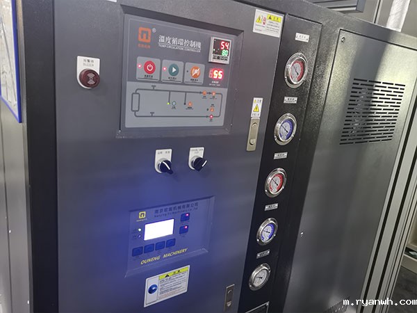 新能源测试冷热一体机2