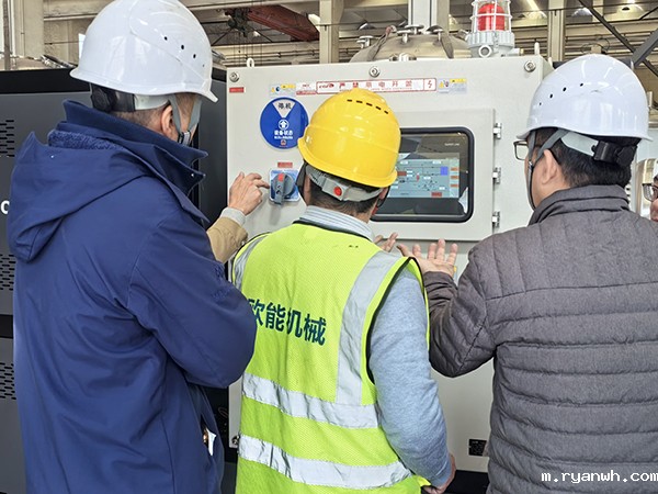 防爆水循环模温机