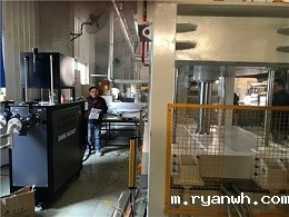 水式油式模温机哪个好「必威app精装版苹果版下载安装教程机械」教您有效分辨