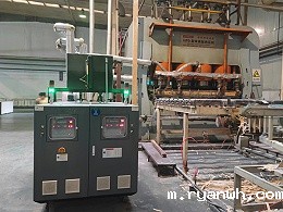 双机一体模压模温机应用于贴面压制，助力地板强化复合工艺