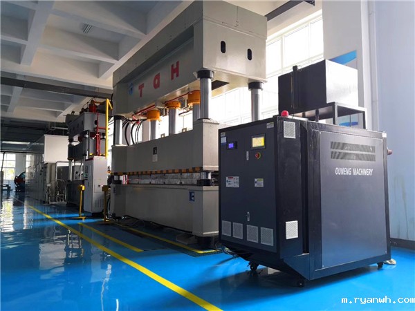 模温机故障分析与排除「必威app精装版苹果版下载安装教程机械」故障率低使用寿命长