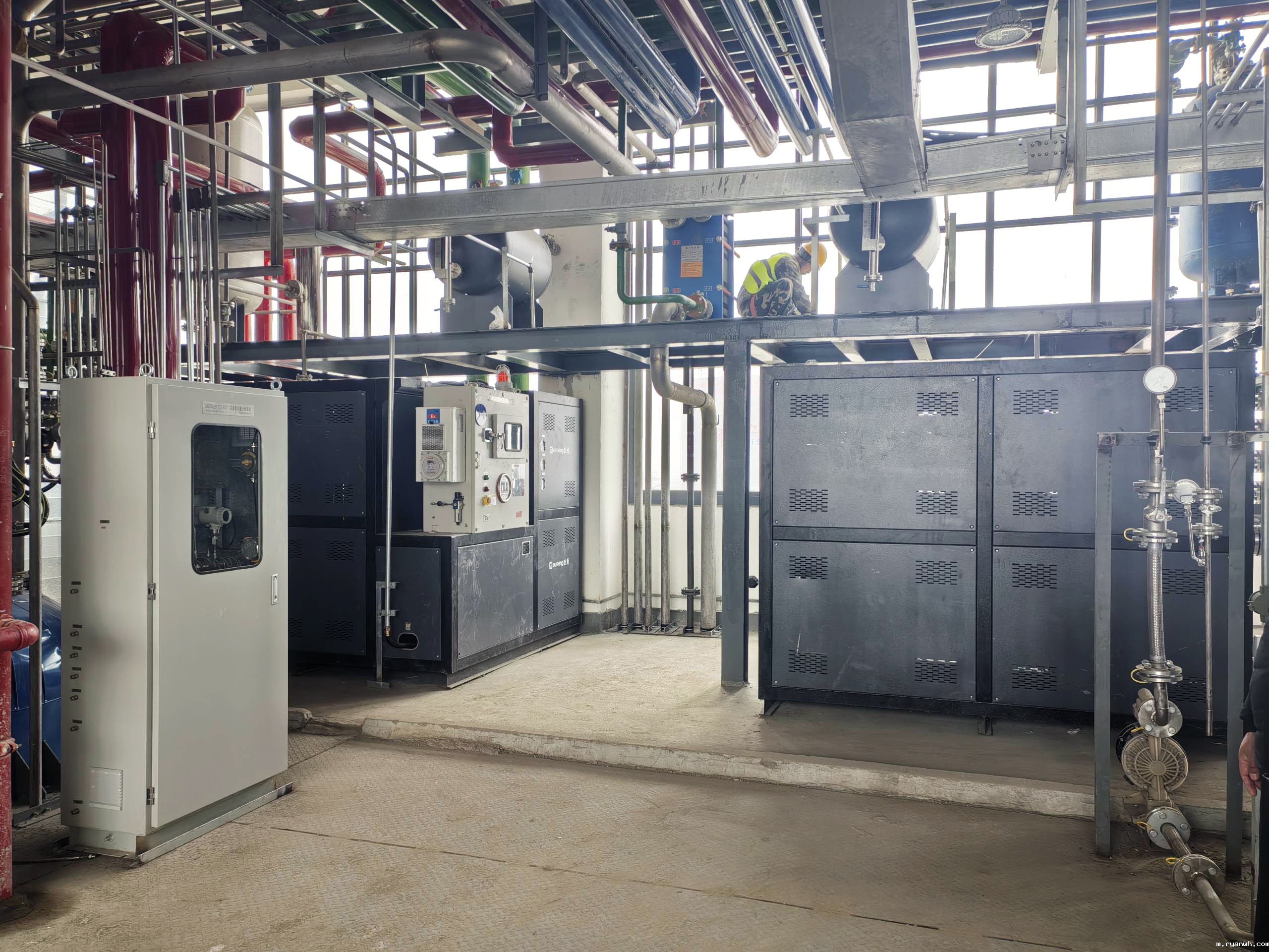 防爆型高温油温机的设计，符合防爆标准使用