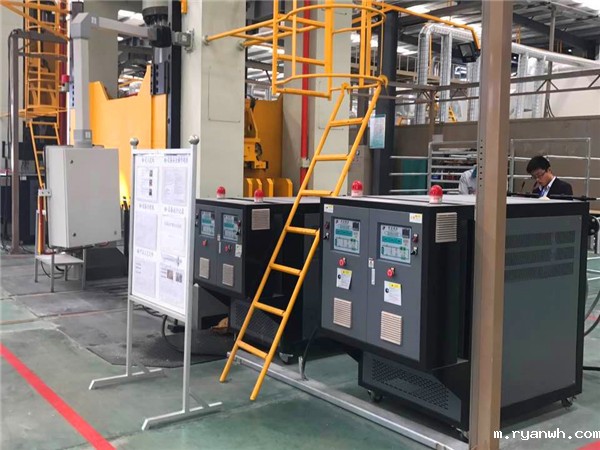 高温油温机使用什么品牌导热油比较好？「必威app精装版苹果版下载安装教程机械」为您推荐