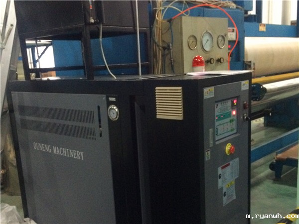 浅谈油式模温机屏蔽泵的特点「必威app精装版苹果版下载安装教程机械」油式模温机厂家指导