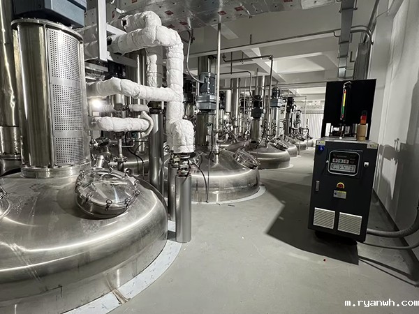 环保型热熔胶反应釜电加热油炉「必威app精装版苹果版下载安装教程机械」