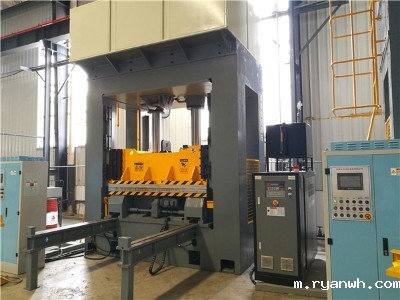 模具油温机好处有哪些「必威app精装版苹果版下载安装教程机械」助力生产好处多