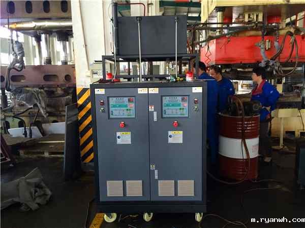 内饰件模具温度控制3种方法，「必威app精装版苹果版下载安装教程机械」