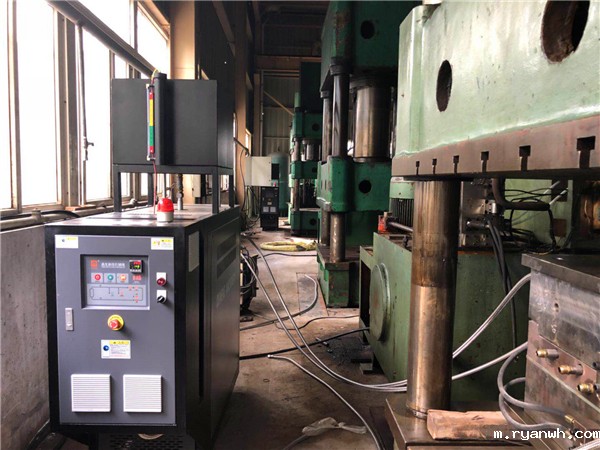 模温机的功率怎么选？「必威app精装版苹果版下载安装教程机械」免费指导