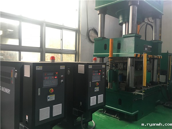 SMC复合材料油温机