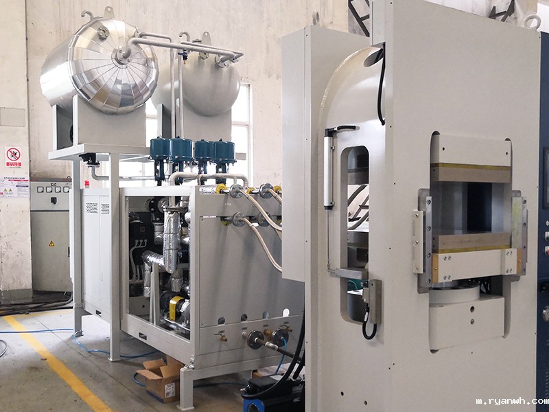 太阳能层压机导热油加热系统「必威app精装版苹果版下载安装教程机械」